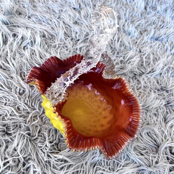 VTG Diamond Quilted Glass Basket Opaque Yellow Orange Twisted Thorn Handle - Picture 7 of 12